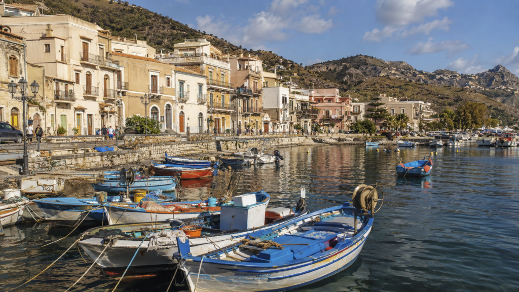 naxos cosa vedere porto